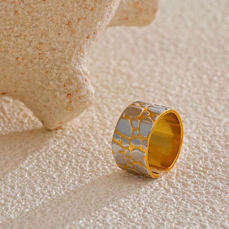 IT GIRL Two-Tone Ring