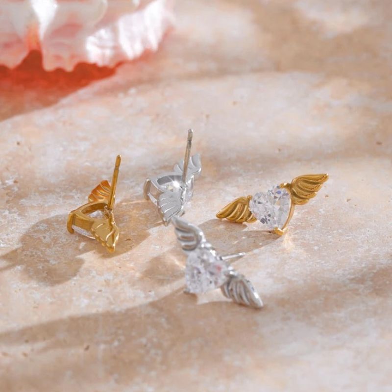 Wing Stud Diamond Earrings