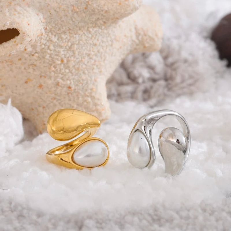 Pearl Water Drop Ring