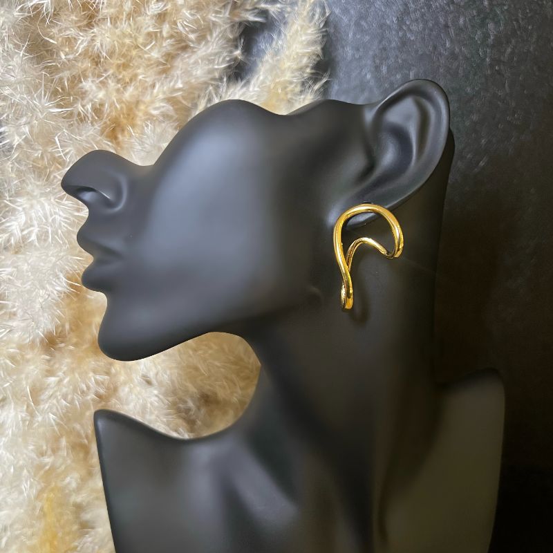 Zaria Earring