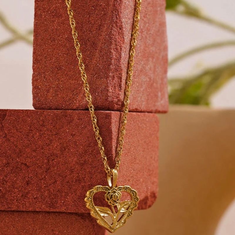 Heart Flower Necklace