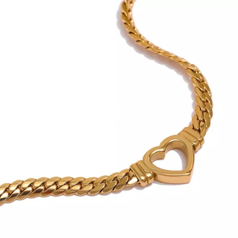 Jenna Cuban Link Heart Necklace