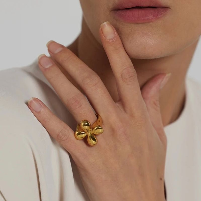 Chunky Gold Flower Ring