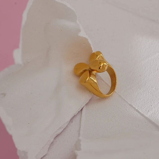 Chunky Gold Flower Ring